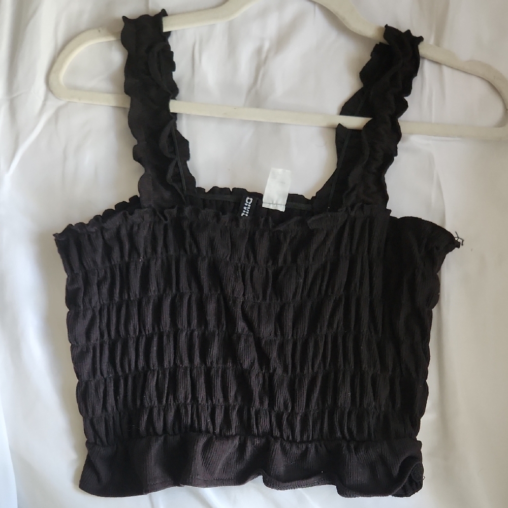 ARITZIA SMOCKED TOP